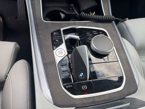 Used 2024 BMW X5 sDrive40i w/ Premium Package RWD image 14