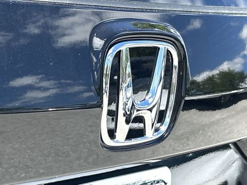Used 2025 Honda CR-V EX image 10