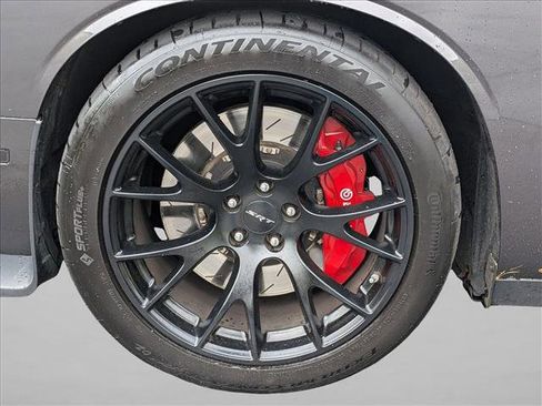 Used 2016 Dodge Challenger SRT Hellcat RWD image 21