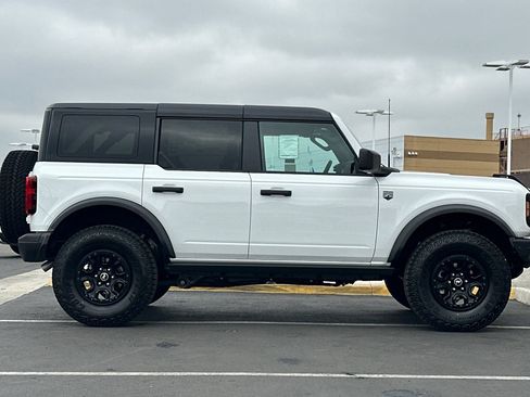 New 2026 Ford Bronco Big Bend AWD/4WD image 2