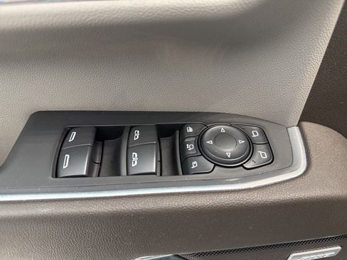 Certified 2024 Chevrolet Silverado 2500 LTZ w/ LTZ Plus Package image 25