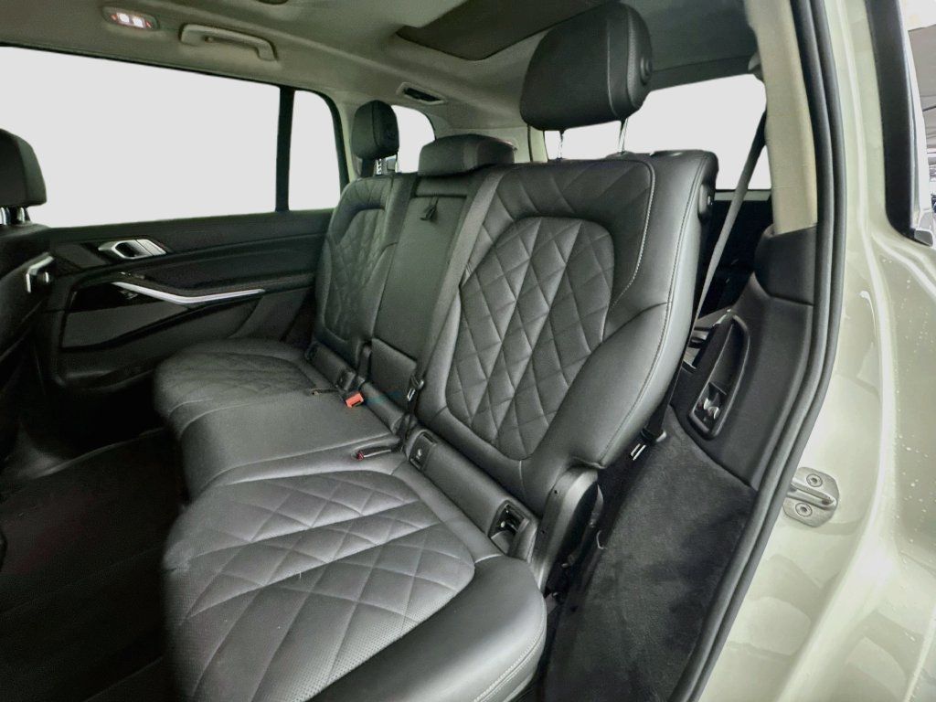 Used 2024 BMW X7 xDrive40i AWD/4WD image 26