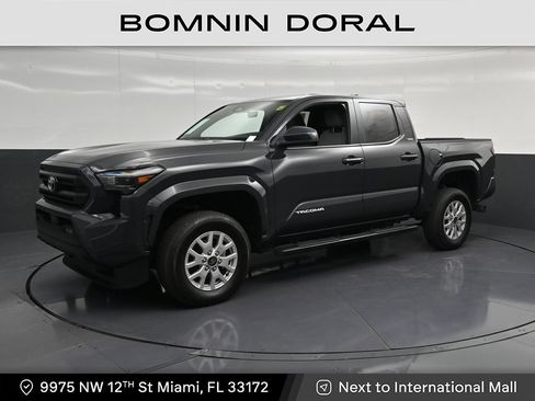 Used 2025 Toyota Tacoma SR5 RWD image 1