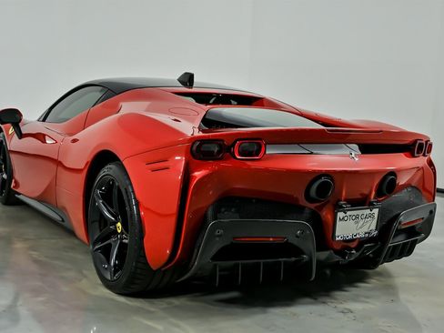 Used 2023 Ferrari SF90 Stradale image 10