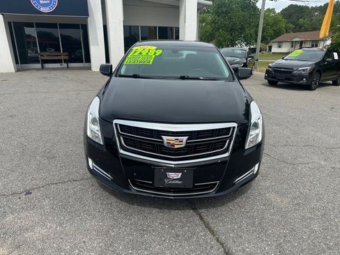 Used 2017 Cadillac XTS Luxury FWD image 8