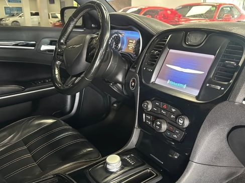 Used 2021 Chrysler 300 S RWD image 10