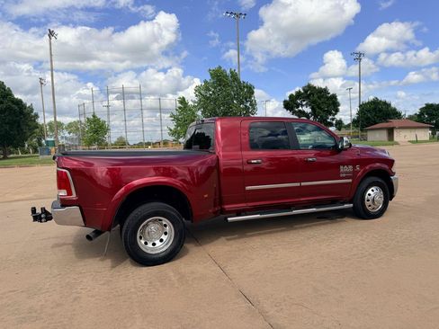 Used 2014 RAM 3500 Laramie RWD image 37