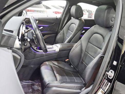 Used 2022 Mercedes-Benz GLC 300 4MATIC Coupe image 30