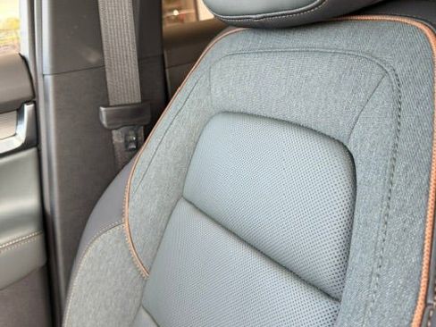 New 2027 GMC Terrain AT4 w/ Convenience Package III AWD/4WD image 15