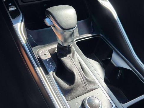 Used 2022 Kia Sorento S image 31