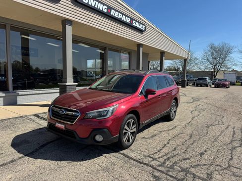 Used 2019 Subaru Outback 2.5i Limited AWD/4WD image 1