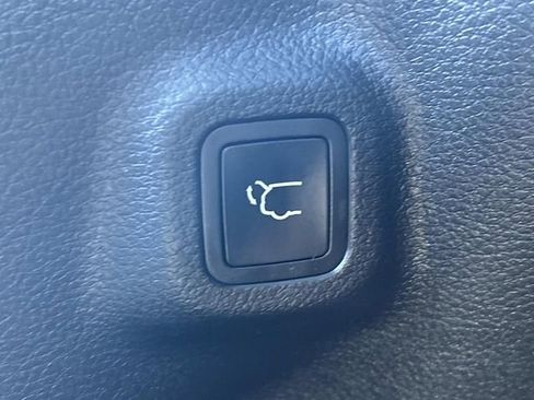 Used 2023 Jeep Compass Limited w/ Elite Group for (Red) Edition image 15