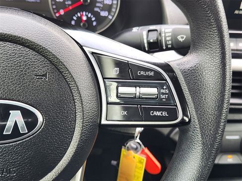 Certified 2021 Kia Forte LXS image 29