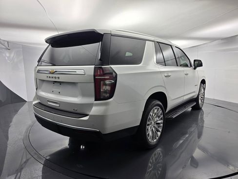 Used 2024 Chevrolet Tahoe LT w/ Luxury Package AWD/4WD image 4