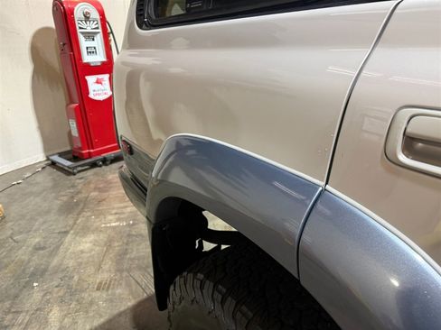 Used 1997 Toyota Land Cruiser image 35