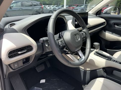 New 2026 Honda HR-V EX-L image 13