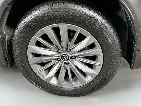 Used 2024 MAZDA CX-90 3.3 Turbo w/ Preferred Plus image 31