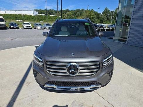 Certified 2026 Mercedes-Benz GLB 250 4MATIC image 11