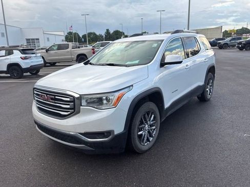 Used 2018 GMC Acadia SLT AWD/4WD image 3