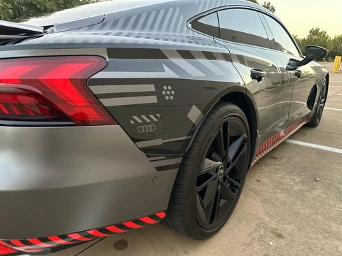 Used 2023 Audi RS e-tron GT image 17