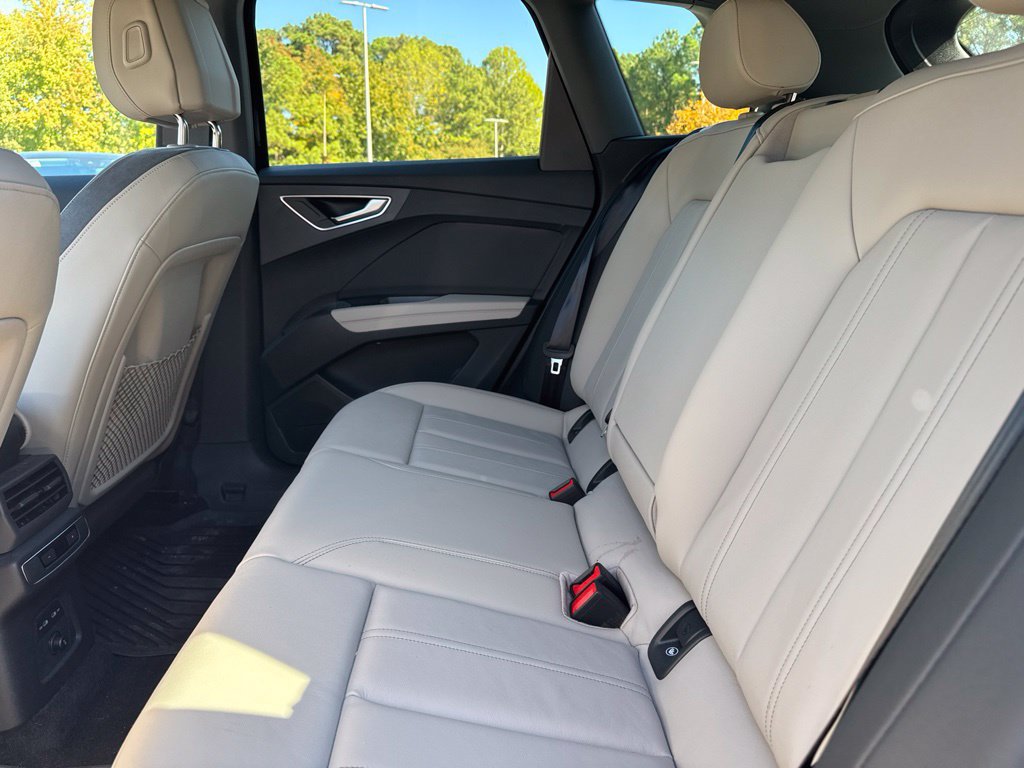 Used 2024 Audi Q4 e-tron Premium Plus w/ Premium Plus AWD/4WD image 15