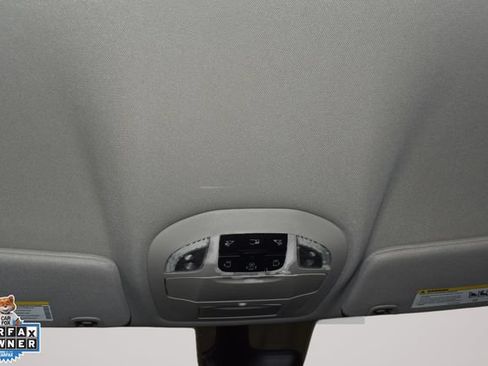 Certified 2024 Chrysler Pacifica Touring-L FWD image 19