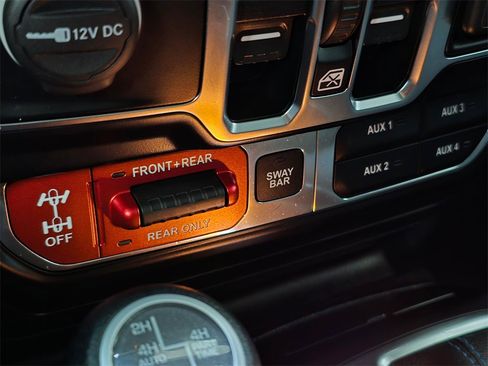 Used 2021 Jeep Wrangler Unlimited Rubicon 4xe w/ Steel Bumper Group image 31