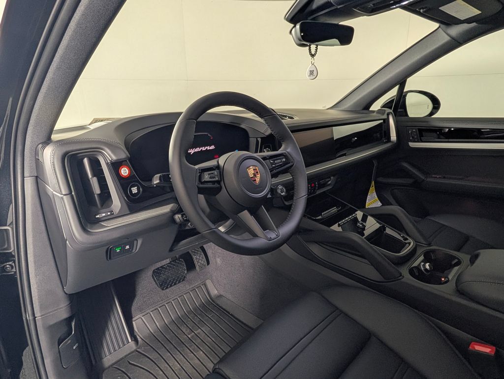 New 2026 Porsche Cayenne AWD/4WD image 4
