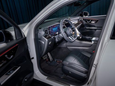 Certified 2026 Mercedes-Benz GLC 300 image 13