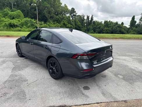 Used 2025 Honda Accord SE image 5