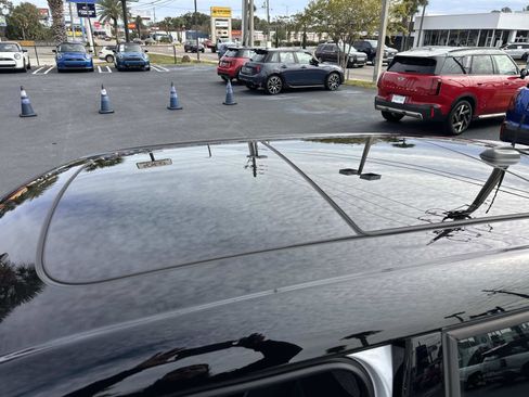 Used 2025 MINI Cooper S image 33