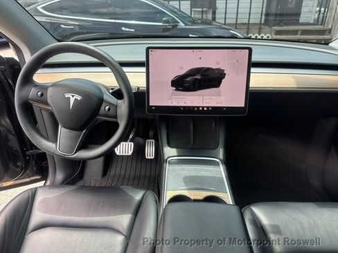 Used 2023 Tesla Model Y Performance AWD/4WD image 16