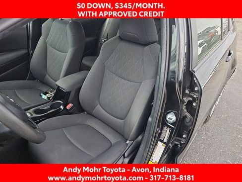 Used 2022 Toyota Corolla LE image 9