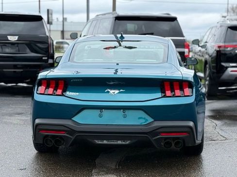 Used 2026 Ford Mustang Coupe RWD image 40