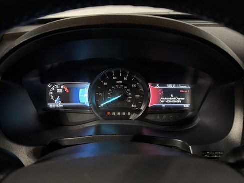 Used 2018 Ford Explorer XLT image 18