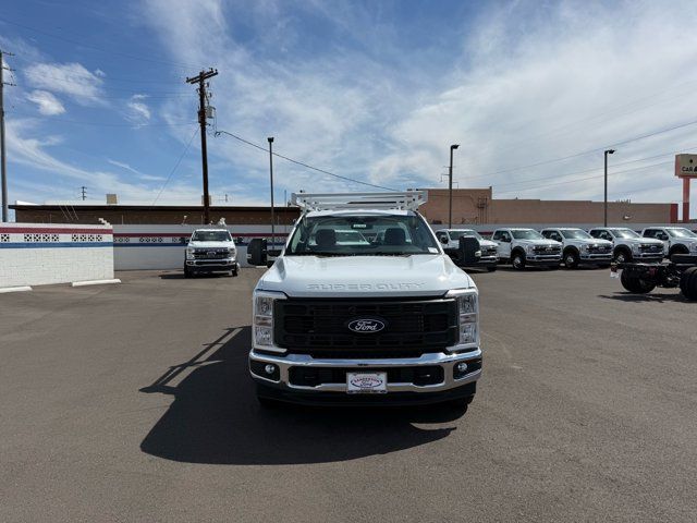 New 2027 Ford F250 XL w/ XL Chrome Package RWD image 6