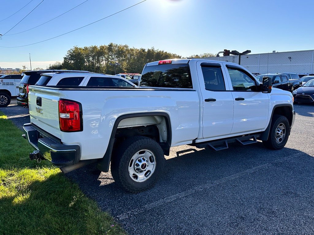 Used 2019 GMC Sierra 2500 4x4 Double Cab w/ Sierra Convenience Package image 4