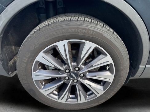 Used 2020 Lincoln Corsair Reserve w/ Equipment Group 201A FWD image 44