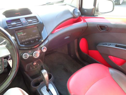 Used 2014 Chevrolet Spark LT image 17