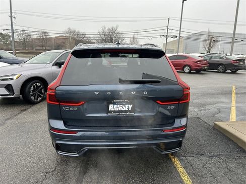 New 2026 Volvo XC60 B5 Plus w/ Climate Package image 7