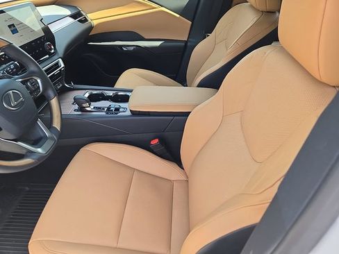 Certified 2025 Lexus RX 350 Premium w/ Convenience Package AWD/4WD image 12