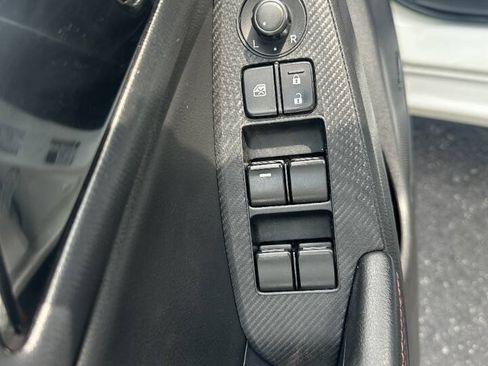 Used 2016 MAZDA MAZDA3 i Grand Touring FWD image 19