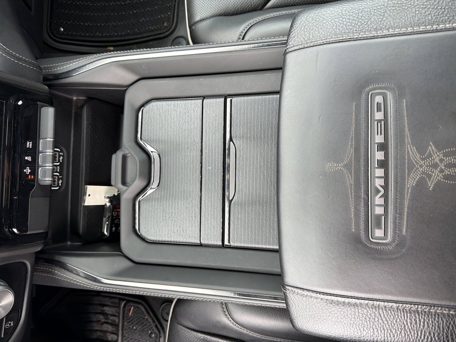 Used 2024 RAM 1500 Limited w/ Body Color Bumper Group AWD/4WD image 23