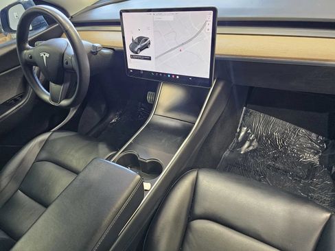 Used 2020 Tesla Model Y Performance AWD/4WD image 5
