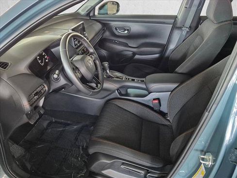 Used 2024 Honda HR-V Sport image 16