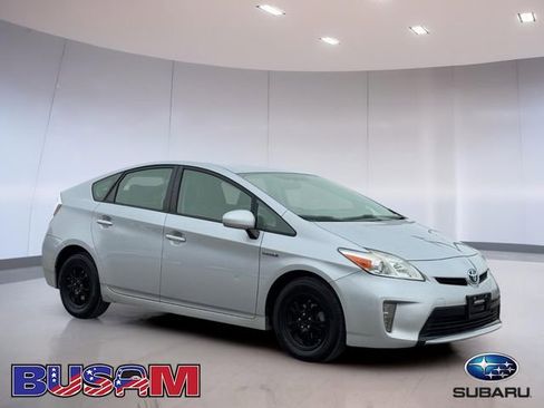 Used 2014 Toyota Prius Two image 1