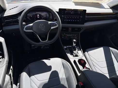 New 2026 Volkswagen Jetta SEL FWD image 7