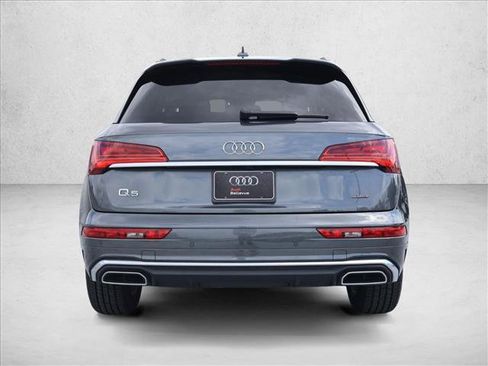 Used 2023 Audi Q5 2.0T Premium w/ Convenience Package AWD/4WD image 8