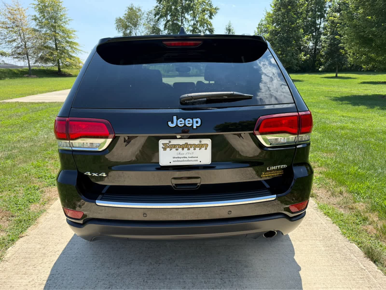 Used 2022 Jeep Grand Cherokee Limited AWD/4WD image 5