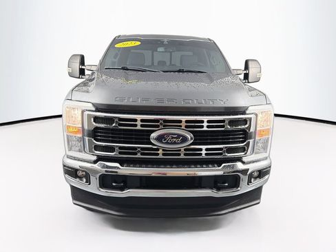 Used 2023 Ford F350 XLT w/ FX4 Off-Road Package AWD/4WD image 2